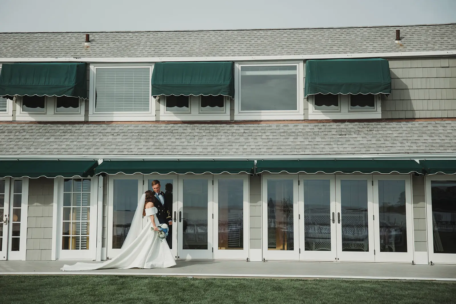 Wedding Photographer for Madison Beach Club